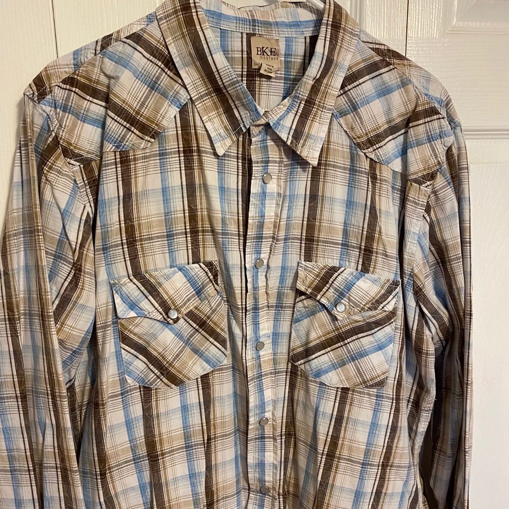 Buckle Brand shirt